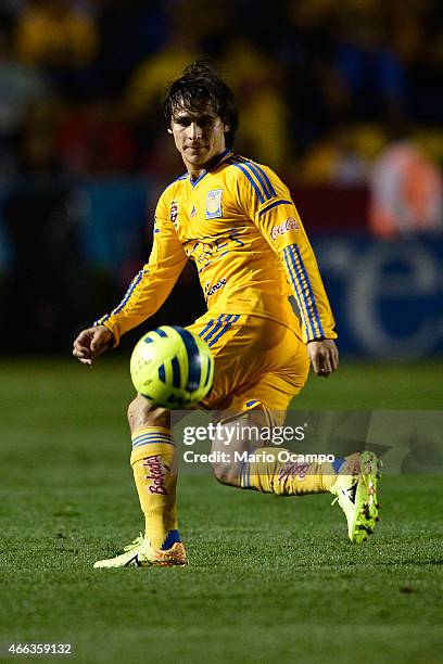 Jorge 'Guti' Estrada of Tigres receives the ball during a match between Tigres UANL and Pachuca as part of 10th round Clausura 2015 Liga MX at...