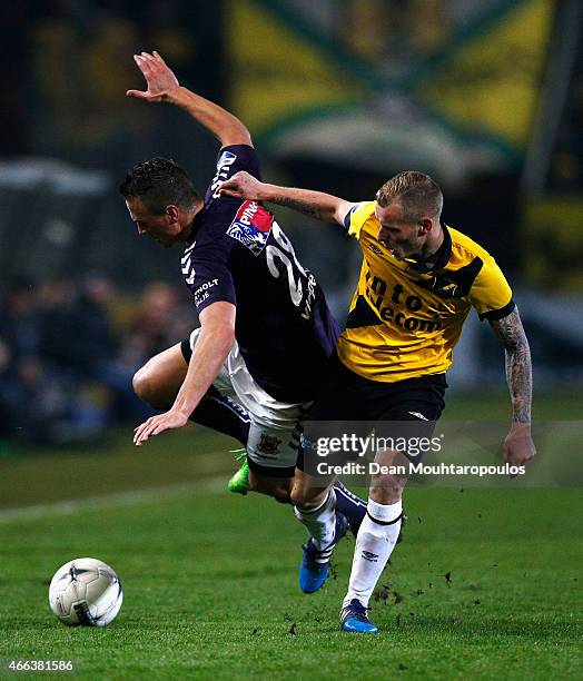 Joeri de Kamps of NAC and Wesley Verhoek of Go Ahead Eagles battle for the ball during the Dutch Eredivisie match between NAC Breda and Go Ahead...