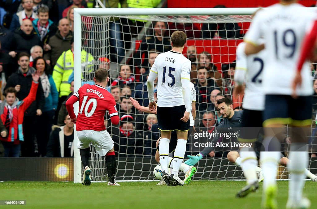 Manchester United v Tottenham Hotspur - Premier League