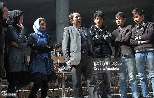 Azizullah Rind Marefat School Photos and Premium High Res Pictures - Getty Images