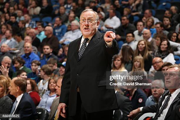 Head coah Rick Adelman of the Minnesota Timberwolves instructs the team against the New Orleans Pelicans on January 29, 2014 at Target Center in...