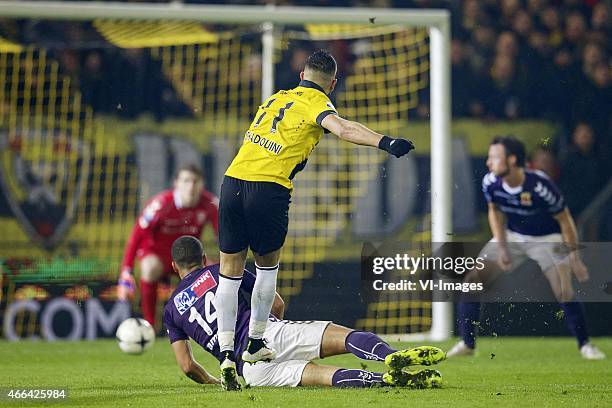 Goalkeeper Mickey van der Hart of Go Ahead Eagles, Mawouna Amevor of Go Ahead Eagles, Adnane Tighadouini of NAC Breda, Bart Vriends of Go Ahead...