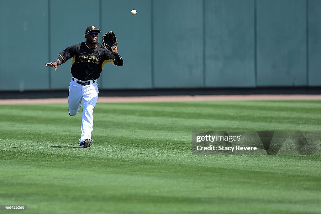 Baltimore Orioles v Pittsburgh Pirates