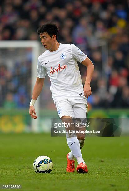 Yun Suk-Young of QPR in action during the Barclays Premier League match between Crystal Palace and Queens Park Rangers at Selhurst Park on March 14,...