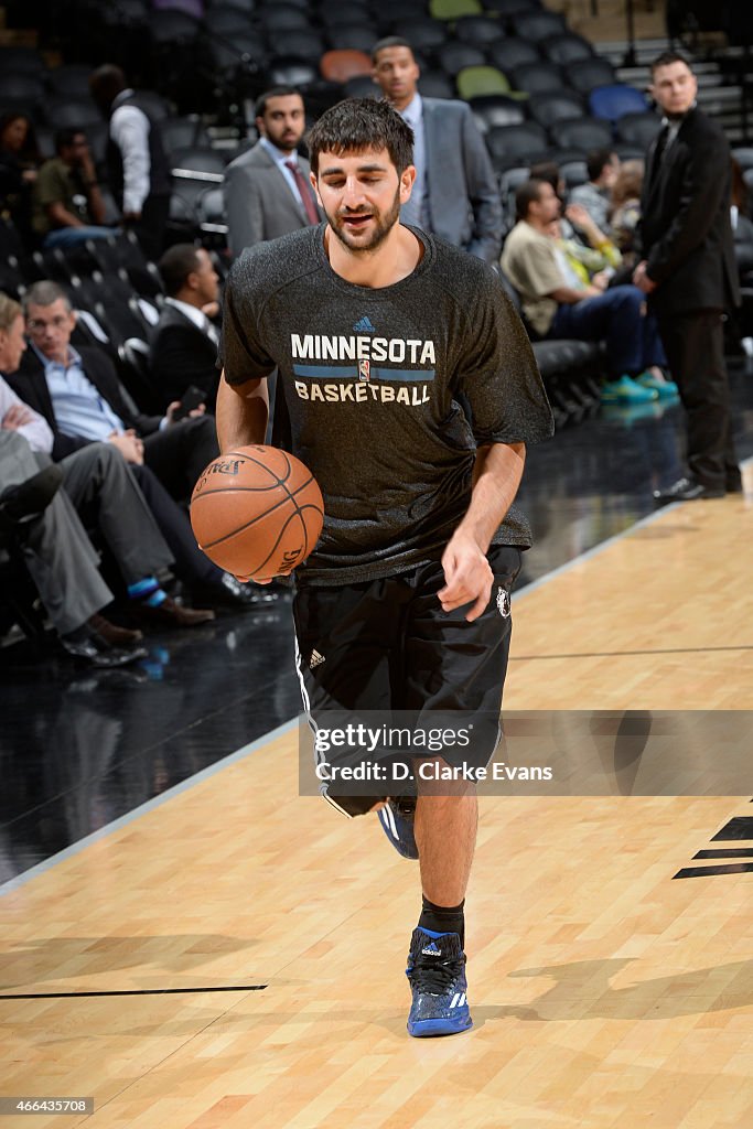 Minnesota Timberwolves v San Antonio Spurs