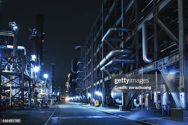 oil refinery, chemical & petrochemical plant - chemical plants stock pictures, royalty-free photos & images