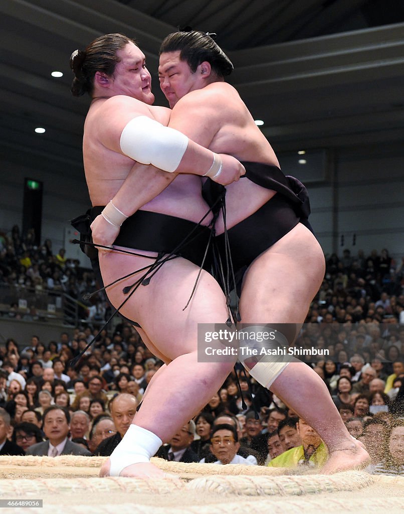 Grand Sumo Spring Tournament - Day 9