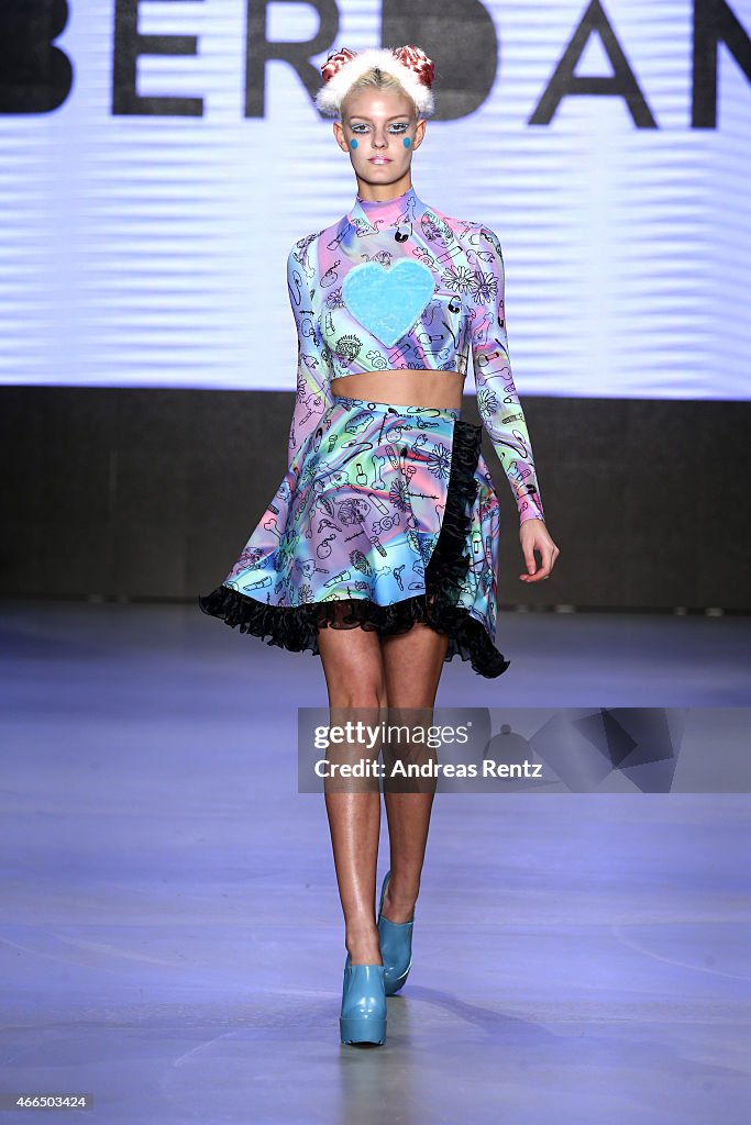 Deniz Berdan - Runway - Mercedes Benz Fashion Week Istanbul Fall/Winter 2015