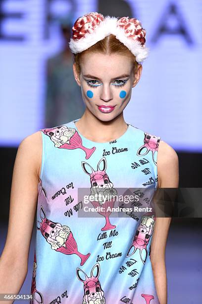 Model walks the runway at the Deniz Berdan show during Mercedes Benz Fashion Week Istanbul FW15 on March 16, 2015 in Istanbul, Turkey.