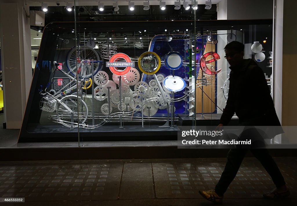 Google Opens It's First Shop Inside A Branch of PC World