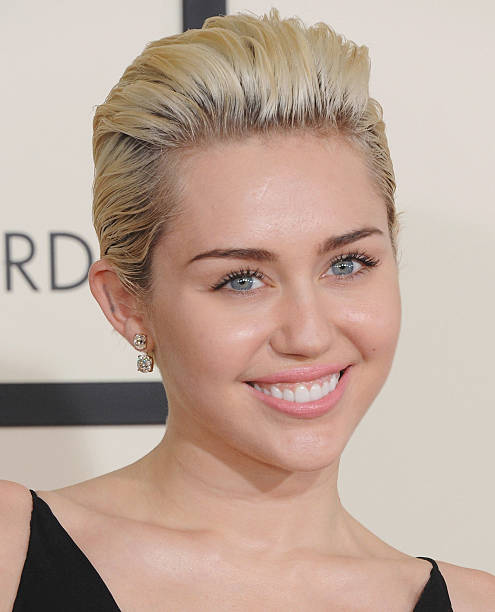 Singer Miley Cyrus arrives at the 57th GRAMMY Awards at Staples Center on February 8, 2015 in Los Angeles, California.
