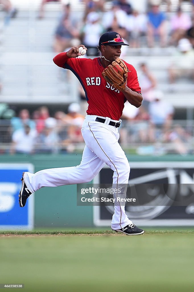 New York Mets v Boston Red Sox