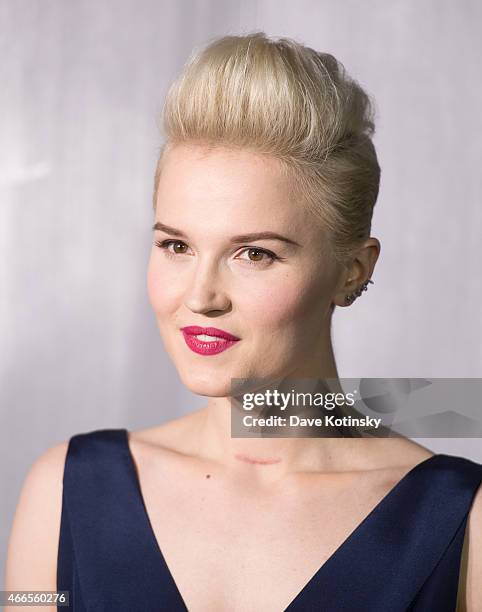 Veronica Roth arrives at the "The Divergent Series: Insurgent" New York premiere at Ziegfeld Theater on March 16, 2015 in New York City.