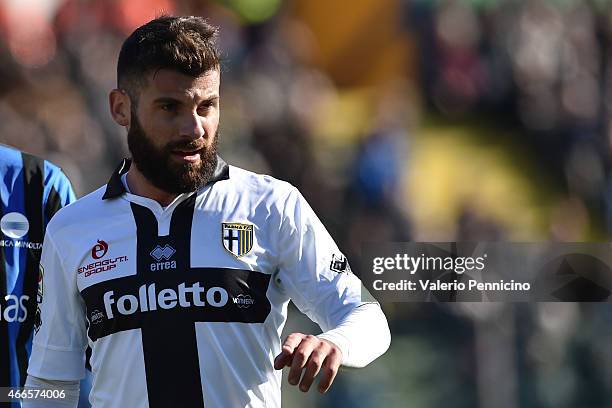 Antonio Nocerino of Parma FC looks on during the Serie A match between Parma FC and Atalanta BC at Stadio Ennio Tardini on March 8, 2015 in Parma,...