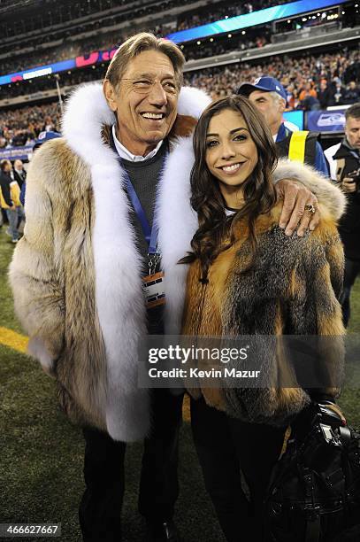 Former NFL player Joe Namath and daughter Jessica Namath attend the Pepsi Super Bowl XLVIII Pregame Show at MetLife Stadium on February 2, 2014 in...