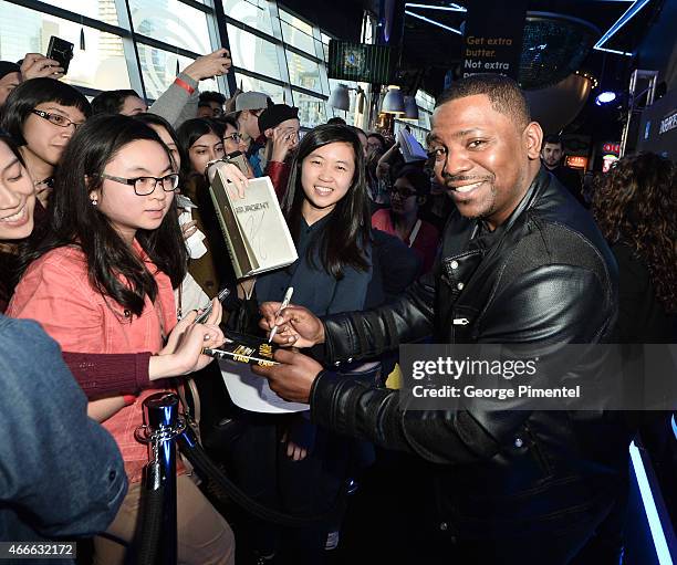 Actor Mekhi Phifer attends "The Divergent Series: Insurgent" Canadian Premiere held at Scotiabank Theatre on March 17, 2015 in Toronto, Canada.