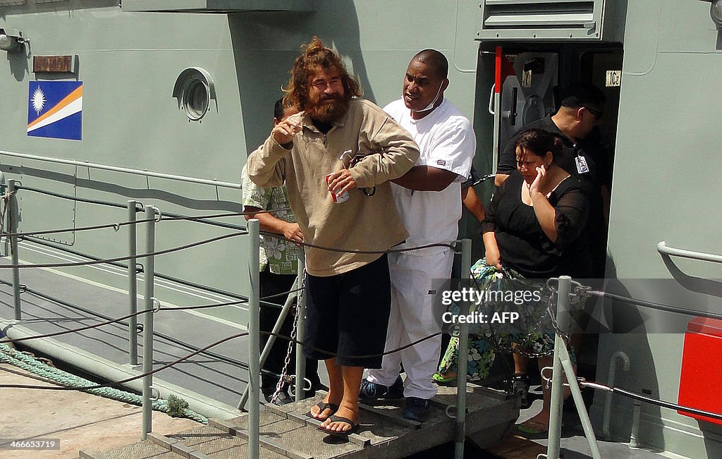 MARSHALLS-EL SALVADOR-SURVIVAL-TRANSPORT