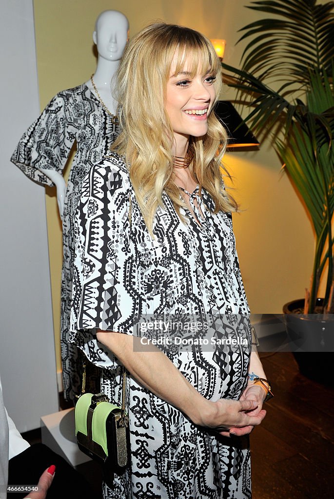 Rachel Zoe And A Pea In The Pod Celebrate Maternity Collaboration