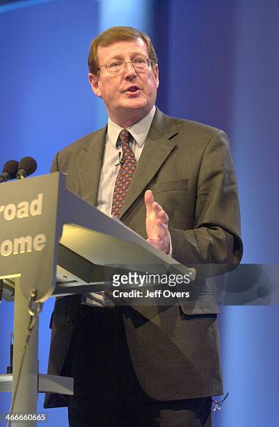 Leader of the Ulster Unionist party David Trimble speaking at the Conservative party conference in Blackpool on Wednesday 10th October 2001. Northern...