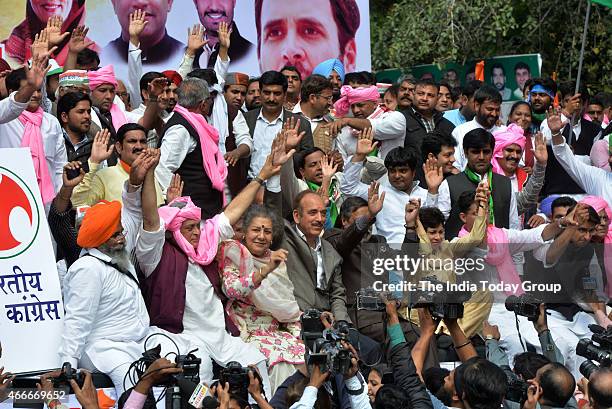 Congress Leader Jairam Ramesh, Ambika Soni, Ghulam Nabi Azad and Anand Sharma during protest over land acquisition bill at Parliament Street in New...