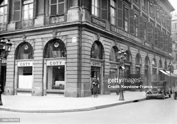 Coty perfume shopfront in September 1929 in Paris, France.