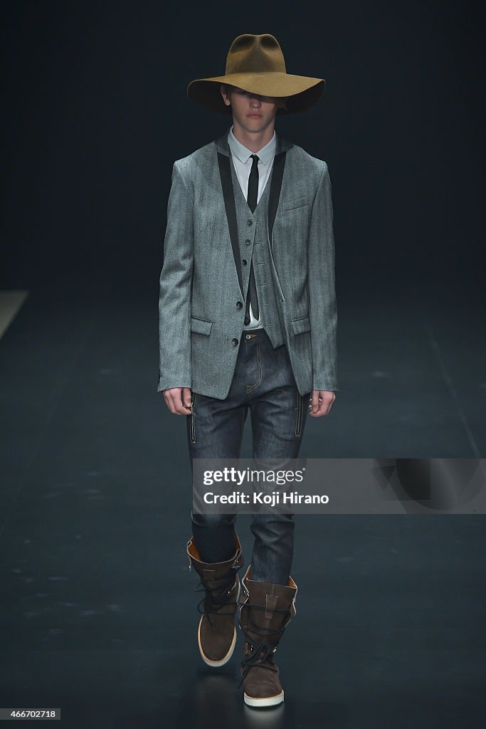 Ato - Runway - MBFW Tokyo 2015 A/W