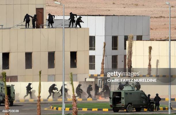 Security Forces Riyadh 56 Saudi Arabia Special Security Forces Training Stock Photos, High-Res ...