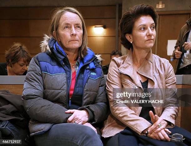 French former tennis players Isabelle Demongeot and Laurence Allary wait on February 3, 2014 at the Draguignan courthouse, before the start of the...