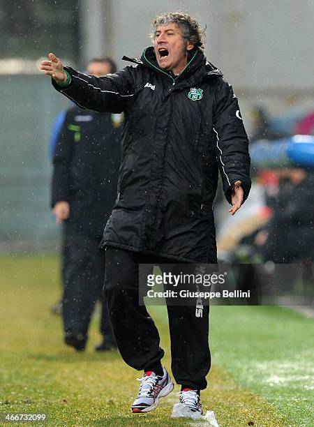 Head coach Alberto Malesani of Sassuolo during the Serie A match between US Sassuolo Calcio and Hellas Verona FC on February 2, 2014 in Sassuolo,...