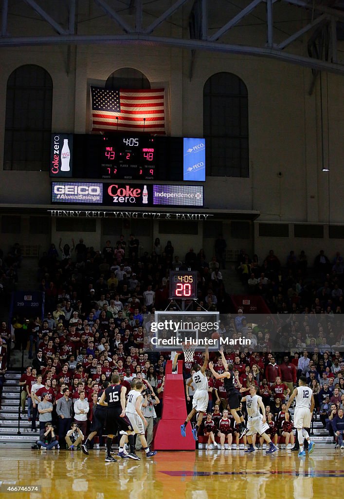 Harvard Crimson v Yale Bulldogs