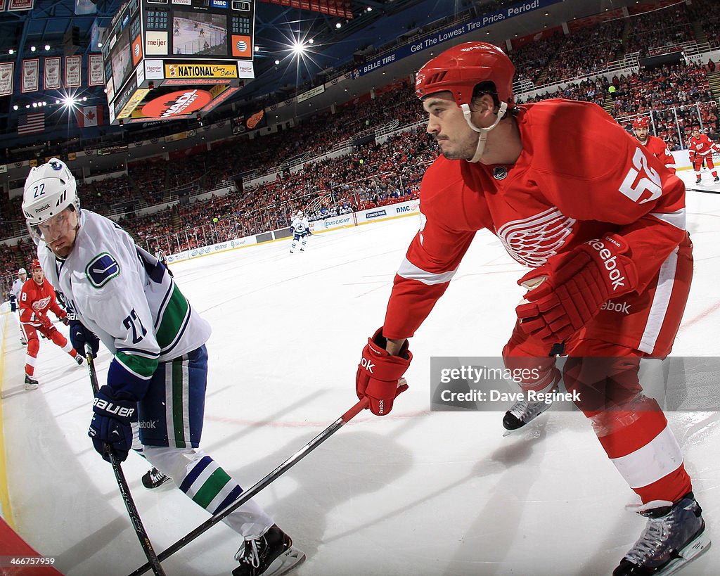 Vancouver Canucks v Detroit Red Wings