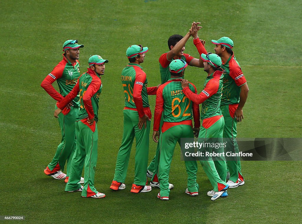 India v Bangladesh: Quarter Final - 2015 ICC Cricket World Cup