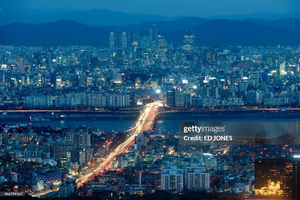 SKOREA-POPULATION-SEOUL