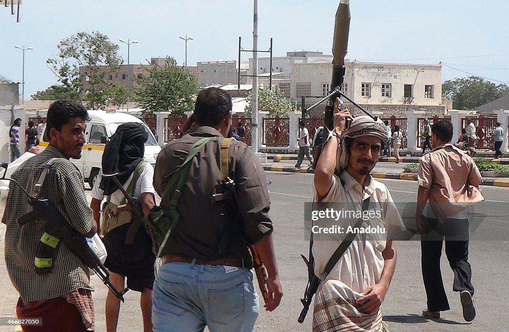 Yemeni army regains control of Aden airport