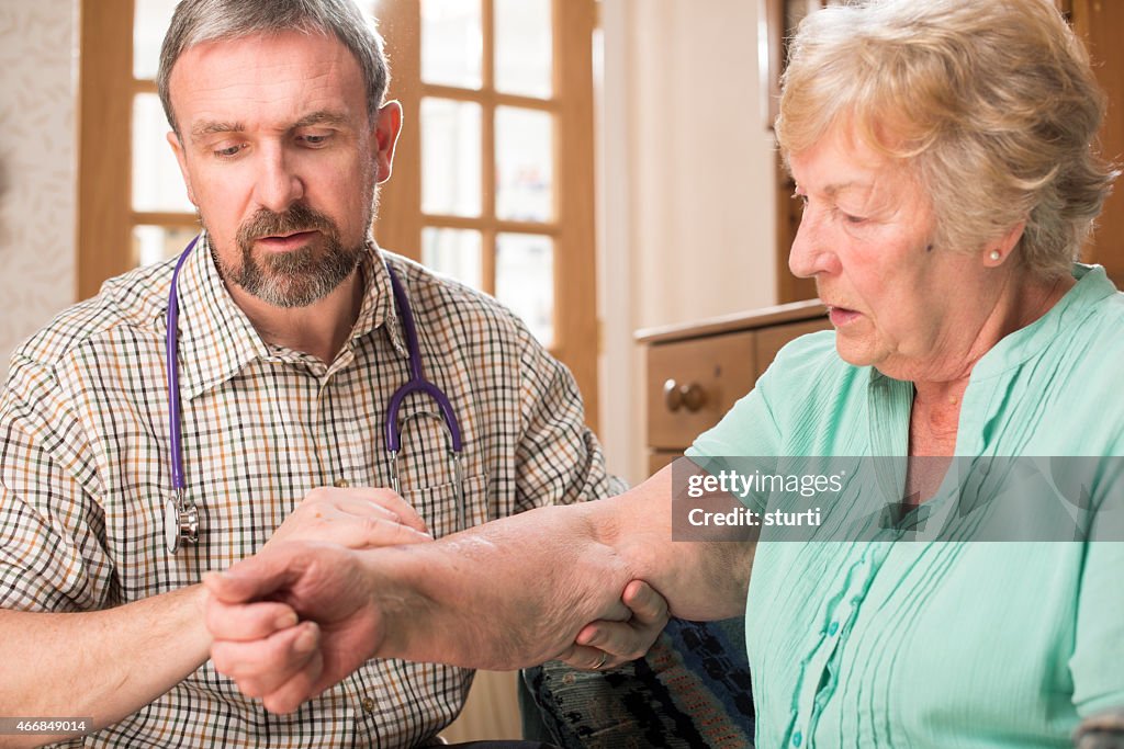 Home visit doctor