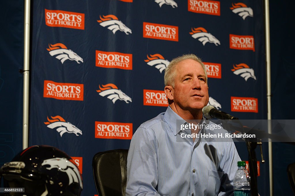 Broncos head coach John Fox and John Elway hold an end ot the year press conference at Dove Valley in Englwood, Co.