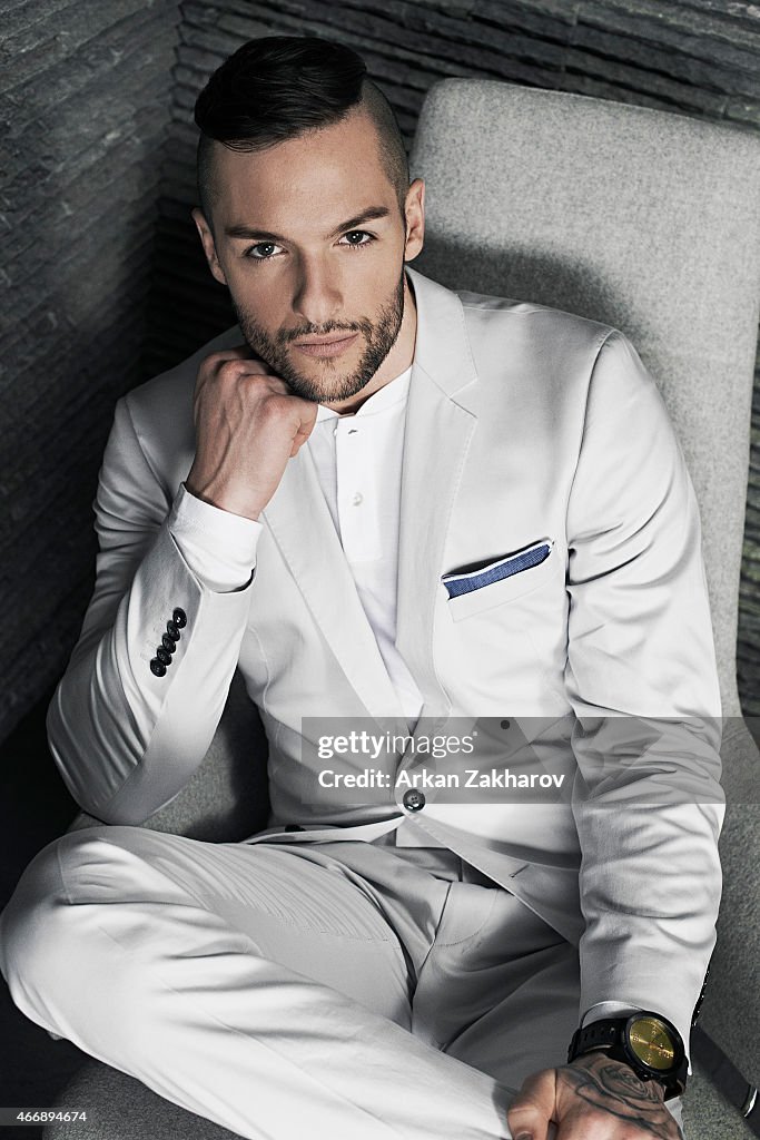 Jonathan Bernier, Elle Canada Man, April 1, 2015