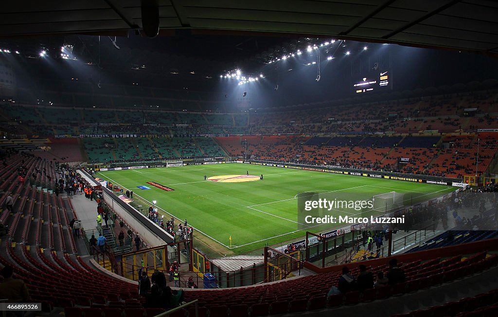 FC Internazionale Milano v VfL Wolfsburg - UEFA Europa League Round of 16