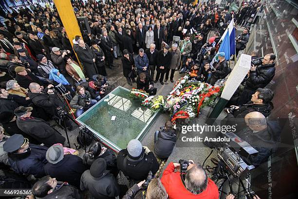 Markale 267 Markale Massacres Stock Photos, High-Res Pictures, and Images ...