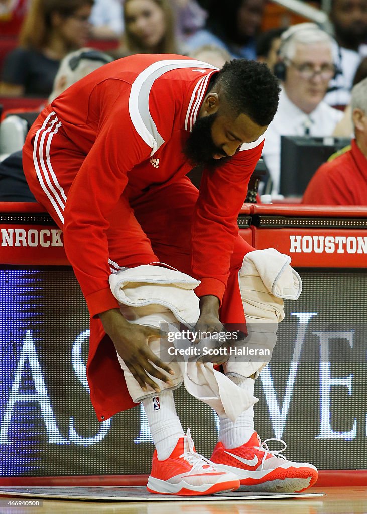 Denver Nuggets v Houston Rockets