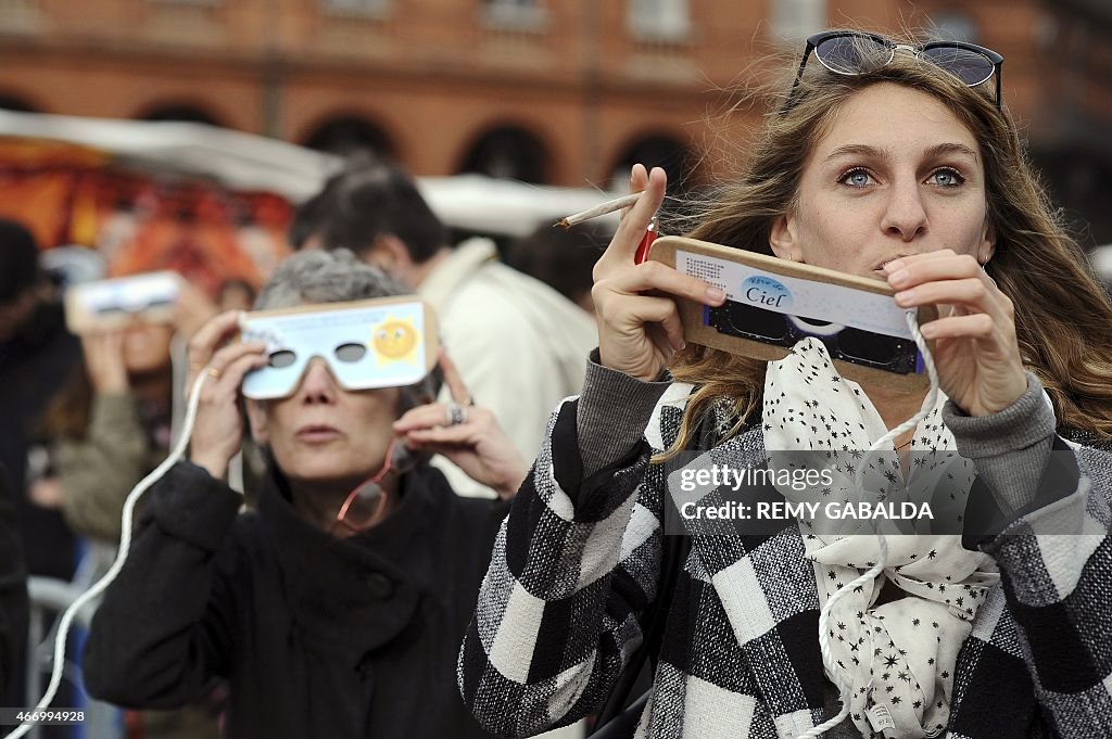 FRANCE-ASTRONOMY-ECLIPSE