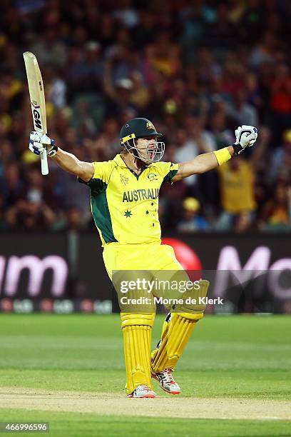 Shane Watson of Australia celebrates after hitting the winning runs during the 2015 ICC Cricket World Cup match between Australian and Pakistan at...