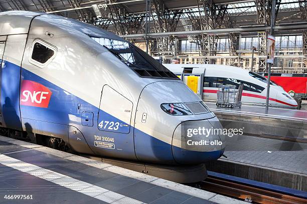 high speed trains. tgv and ice - tgv stock pictures, royalty-free photos & images