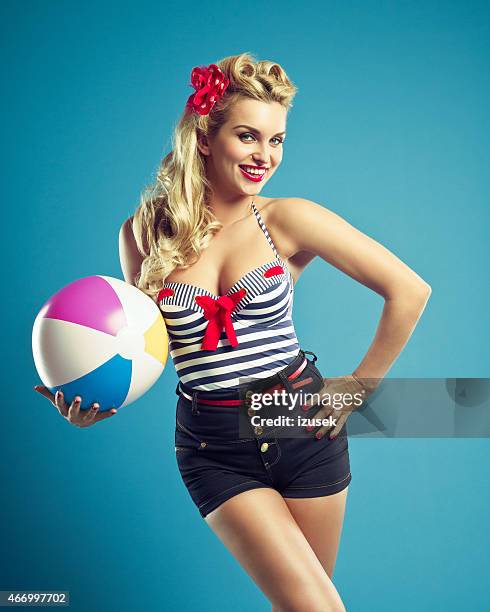 pin-up style sailor blonde woman - pinup stockfoto's en -beelden