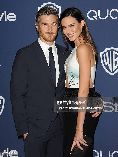 Actor Dave Annable and actress Odette Annable arrive at the 2014 InStyle And Warner Bros. 71st Annual Golden Globe Awards Post-Party at The Beverly...