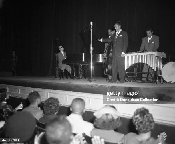 The George Shearing Quintet featuring Margie Hyams John O' Levy on bass, George Shearing on Piano and Don Elliott on xylophone onstage for a...