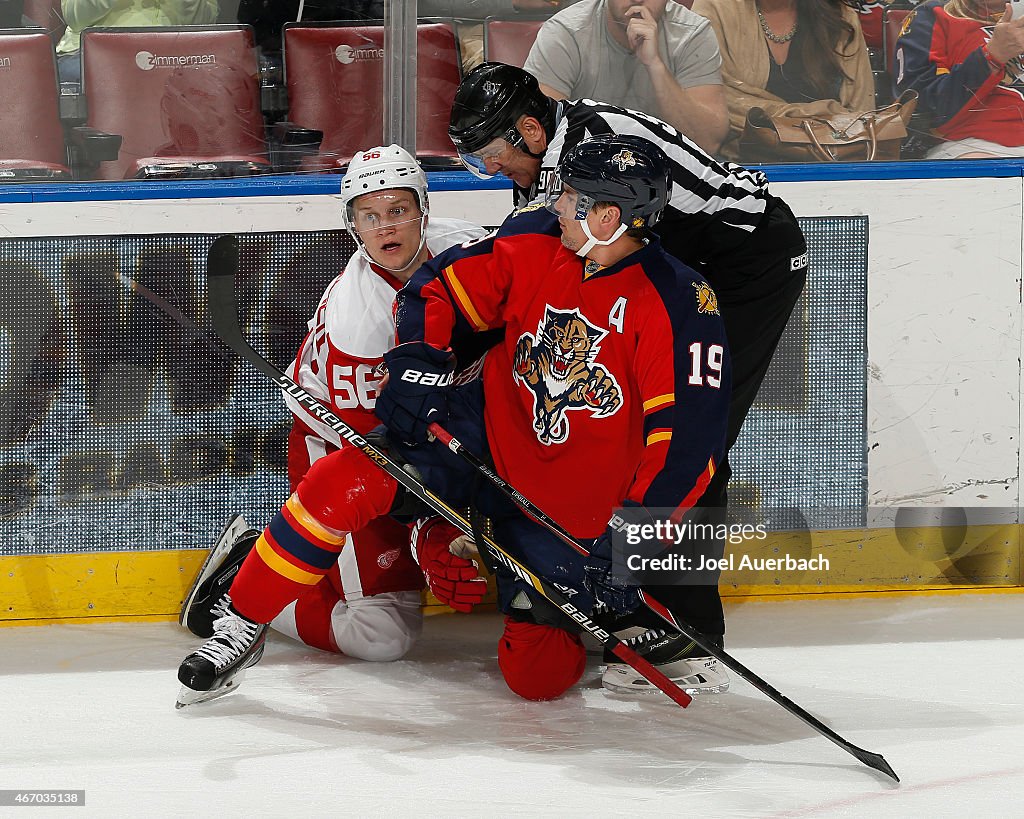 Detroit Red Wings v Florida Panthers