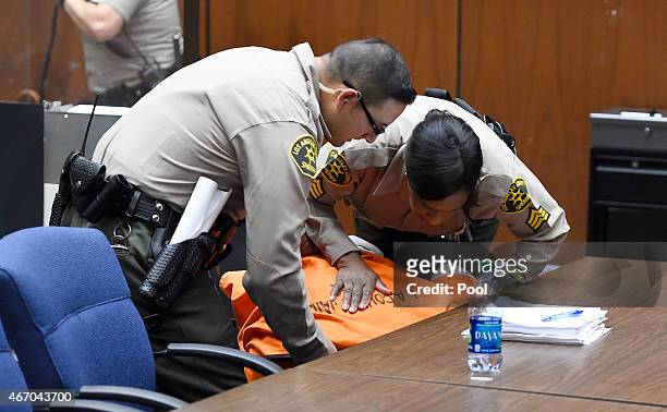 Marion "Suge" Knight appears in court for his bail hearing at Criminal Courts Building on March 20, 2015 in Los Angeles, California. Knight collapsed...