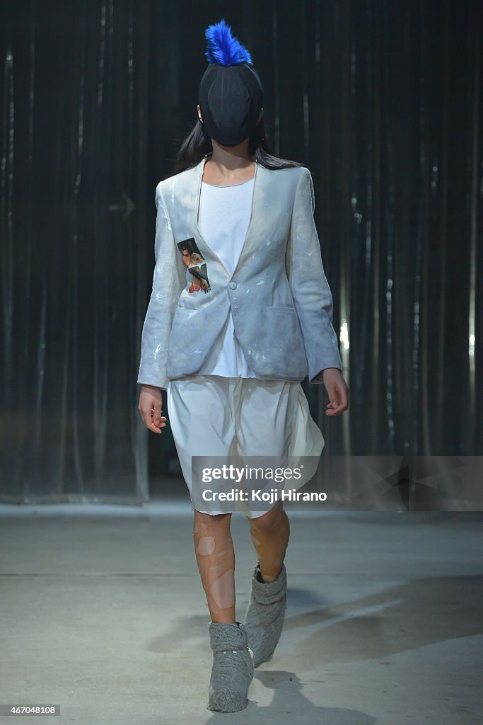 Banal Chic Bizarre 2015 A/W - Runway