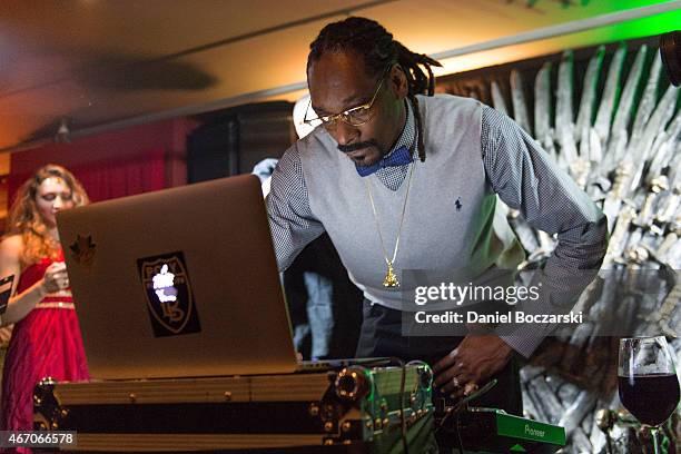 Snoop Dogg DJs during HBO Game of Thrones Presents: Snoop Dogg Catch The Throne Event At SXSW on March 20, 2015 in Austin, Texas.